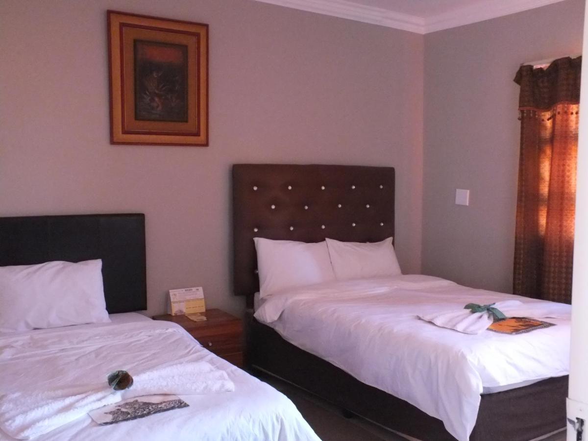 Royal Castle Guest House Windhoek Dış mekan fotoğraf